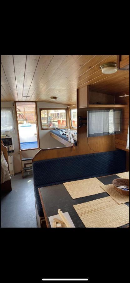 Zouw Hausboat Zakotven -Pouze Ubytovani Роуднице-над-Лабем Экстерьер фото