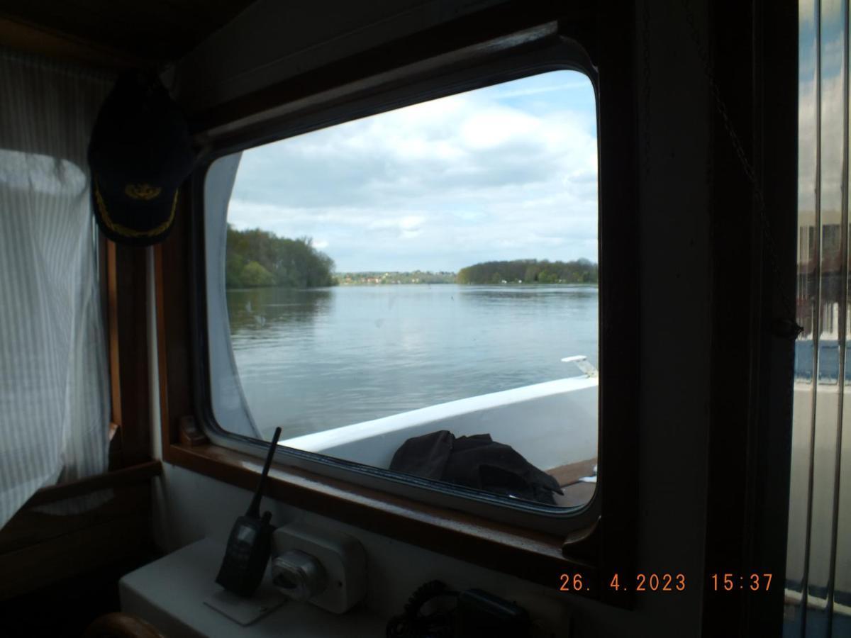 Zouw Hausboat Zakotven -Pouze Ubytovani Роуднице-над-Лабем Экстерьер фото
